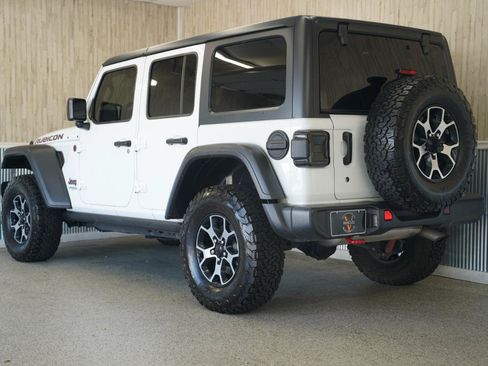 Used 2019 Jeep Wrangler Unlimited Rubicon w/ Dual Top Group AWD/4WD image 7
