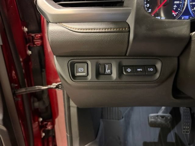 Certified 2022 GMC Acadia AT4 w/ Technology Package AWD/4WD image 20