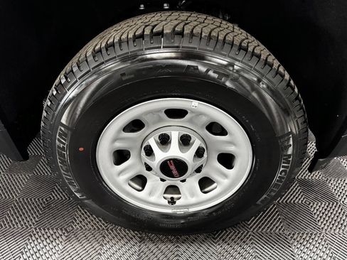 Used 2024 GMC Sierra 2500 Pro image 16