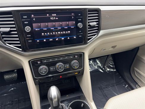 Used 2023 Volkswagen Atlas SE w/ Panoramic Sunroof Package image 63