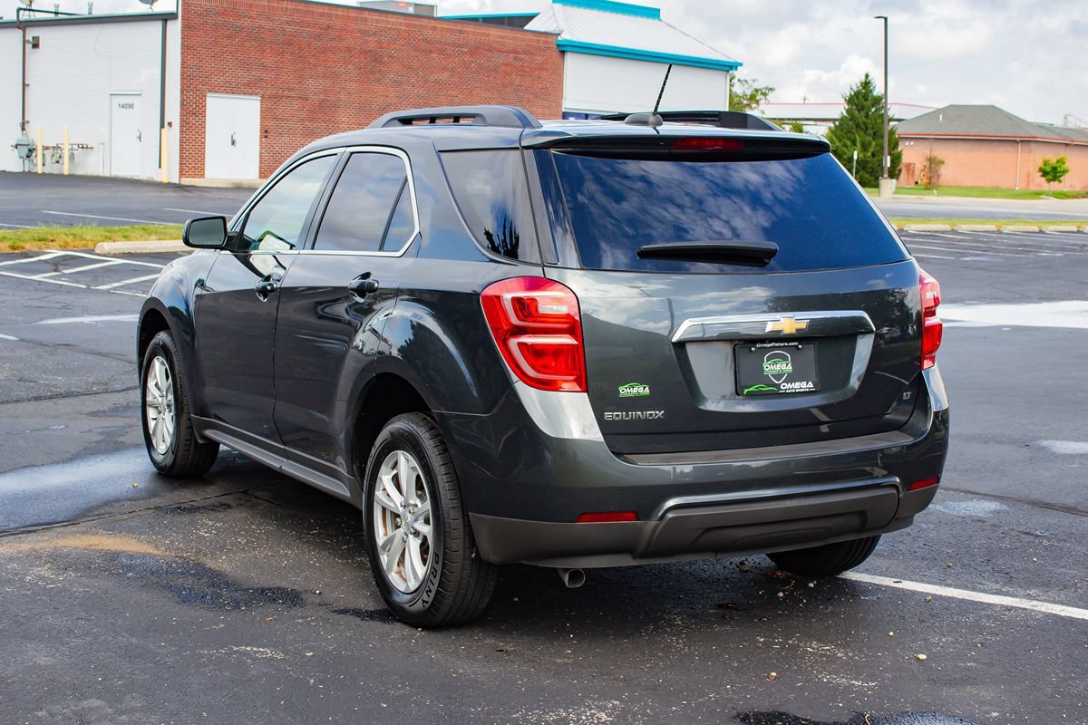 Used 2017 Chevrolet Equinox LT w/ Convenience Package FWD image 7