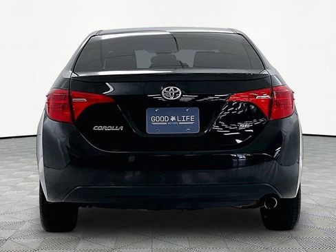 Used 2017 Toyota Corolla SE w/ Carpet Mat Package (TMS) image 5