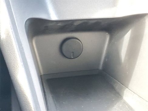 Used 2013 Chevrolet Equinox LT w/ All Star Package image 25