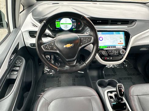 Used 2019 Chevrolet Bolt Premier w/ Infotainment Package image 14