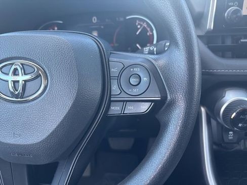 Certified 2024 Toyota RAV4 XLE image 24