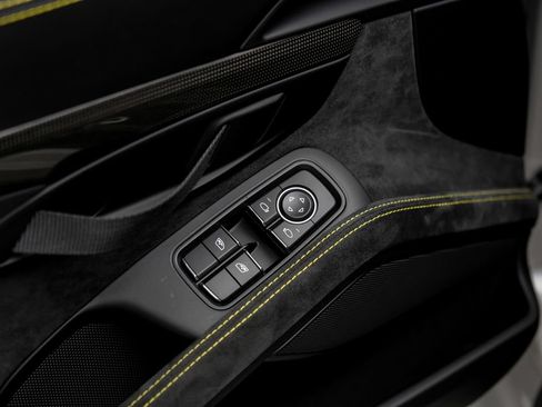 Used 2019 Porsche 911 GT2 RS RWD image 51