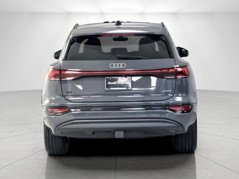 New 2025 Audi Q6 e-tron Premium Plus image 4