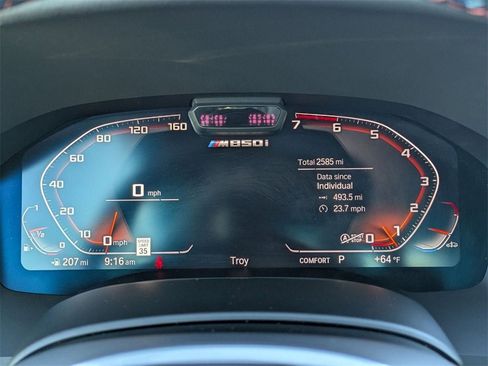 Used 2024 BMW M850i xDrive M850i xDrive image 19