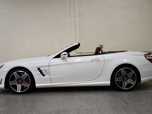 Used 2013 Mercedes-Benz SL 63 AMG image 3