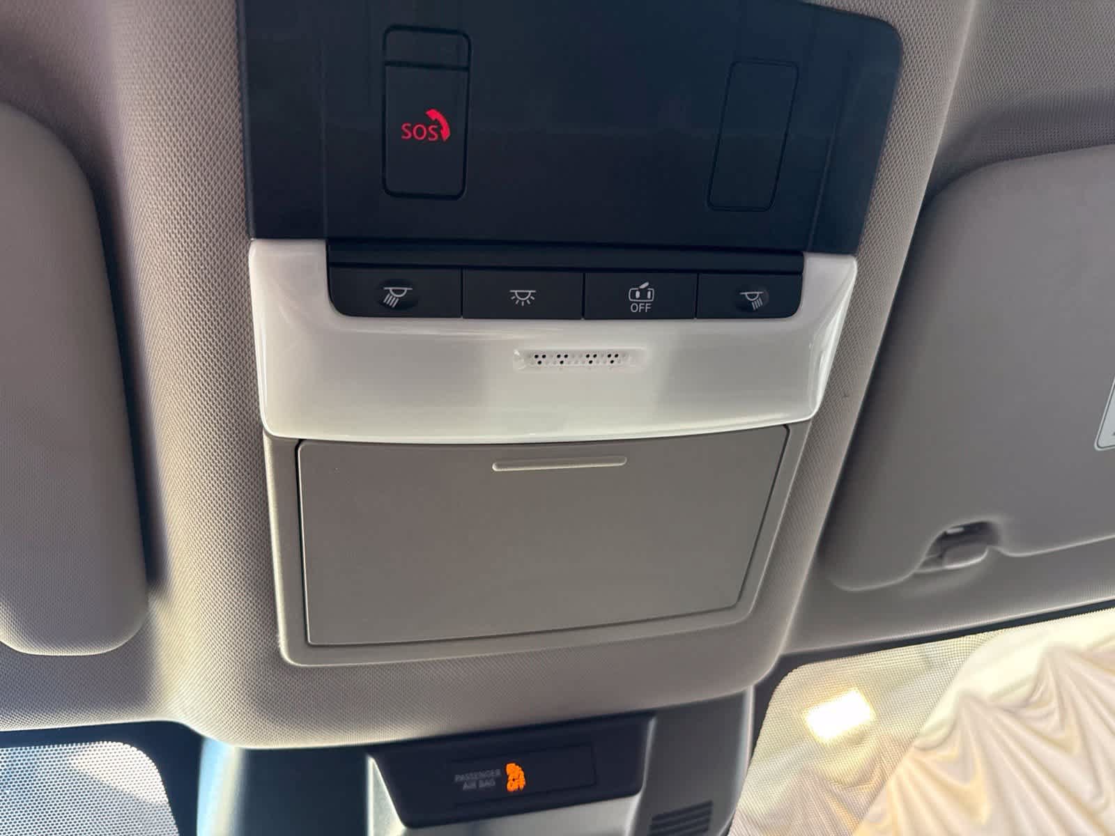 Used 2025 Nissan Rogue SV AWD/4WD image 28