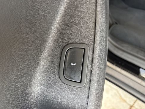 Used 2024 Chevrolet Traverse Z71 AWD/4WD image 12