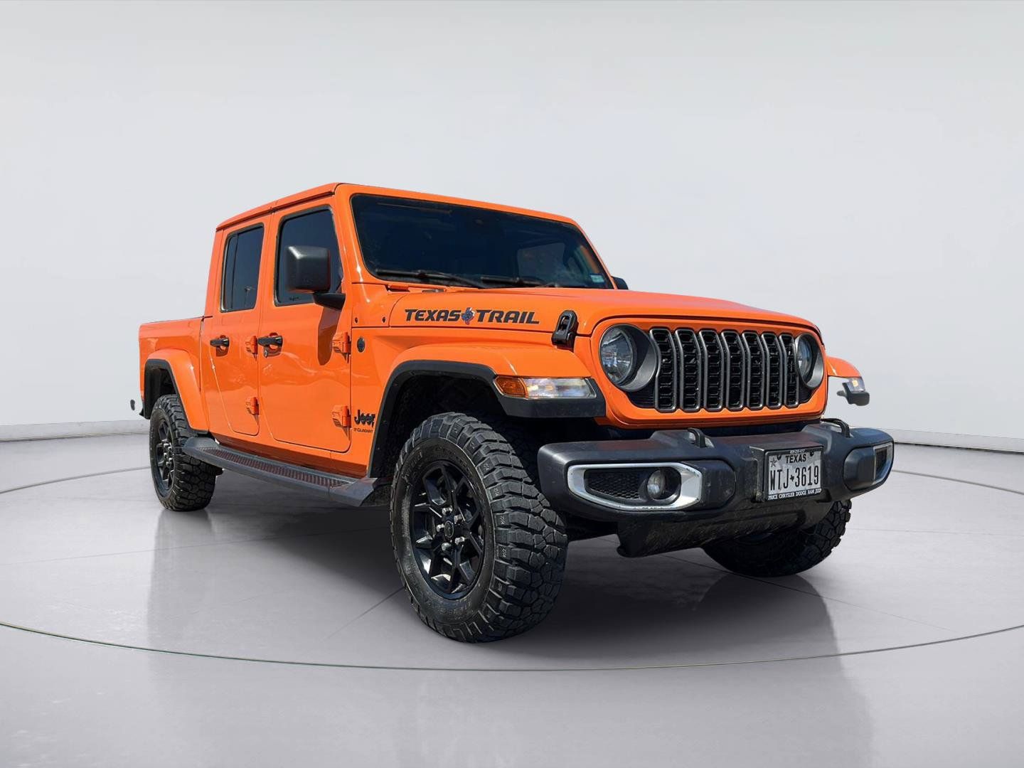 Used 2025 Jeep Gladiator Sport AWD/4WD image 1