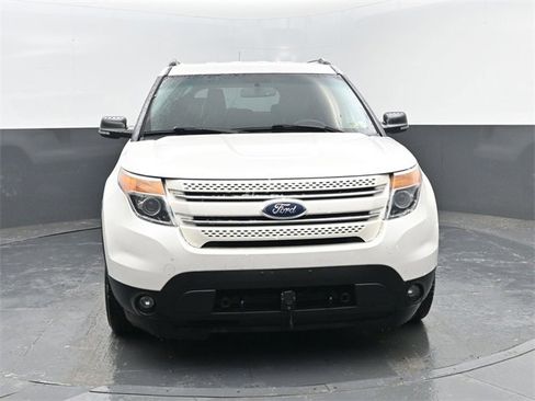 Used 2012 Ford Explorer XLT image 24