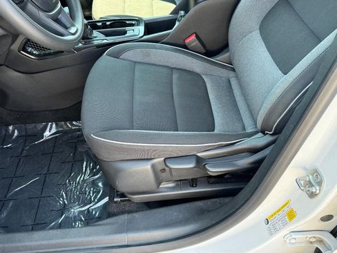 Used 2025 Chevrolet TrailBlazer LS w/ LS Convenience Package FWD image 21
