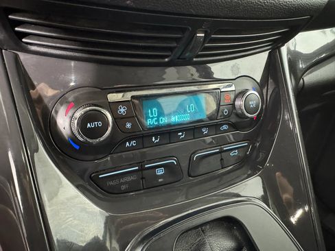 Used 2014 Ford Escape Titanium FWD image 20