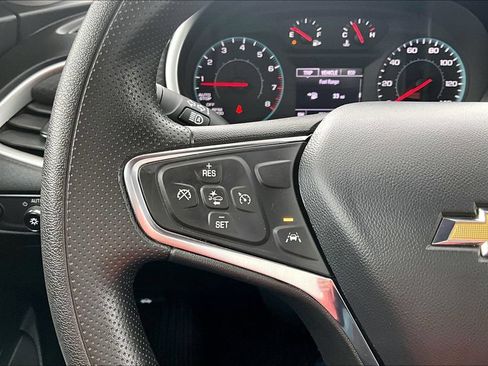 Used 2024 Chevrolet Malibu LT FWD image 19