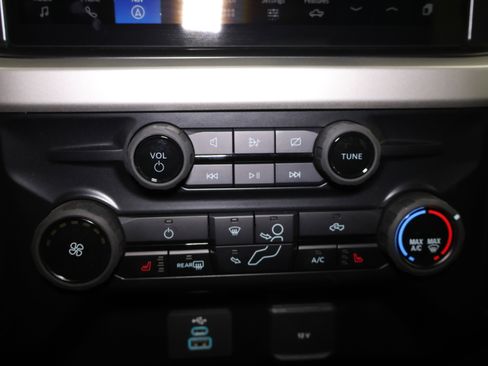 Used 2024 Ford F250 XLT w/ Tremor Off-Road Package image 51