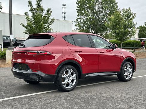 Certified 2024 Dodge Hornet R/T Plus AWD/4WD image 6