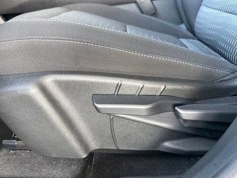 Used 2026 Chevrolet Equinox LT w/ LPO, Floor Liner Package FWD image 19
