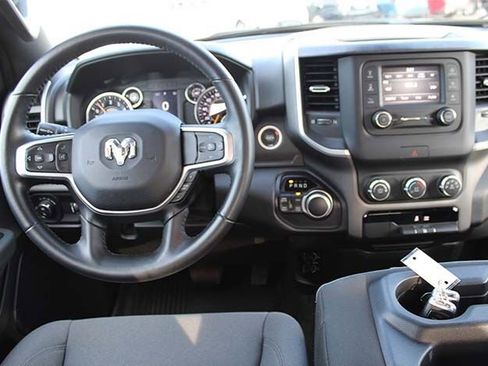 Used 2021 RAM 1500 Big Horn AWD/4WD image 10