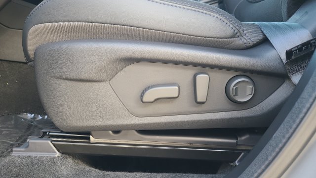New 2026 Subaru Forester Touring AWD/4WD image 12