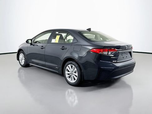 Used 2026 Toyota Corolla LE w/ LE Premium Package AWD/4WD image 6