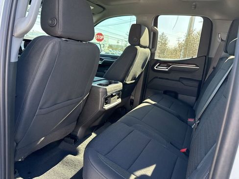 Used 2023 GMC Sierra 1500 Elevation image 11