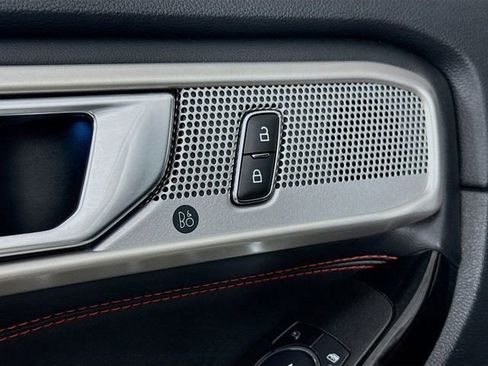 Certified 2023 Ford Explorer ST-Line w/ Class IV Trailer Tow Package image 19