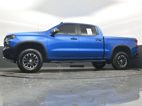 Used 2022 Chevrolet Silverado 1500 ZR2 image 27