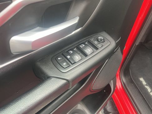 Used 2019 RAM 1500 Big Horn AWD/4WD image 24