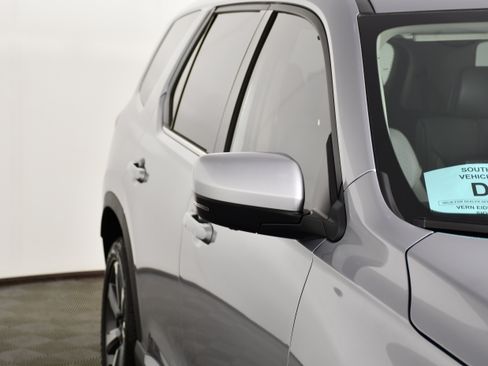Certified 2025 Honda Pilot Elite image 14