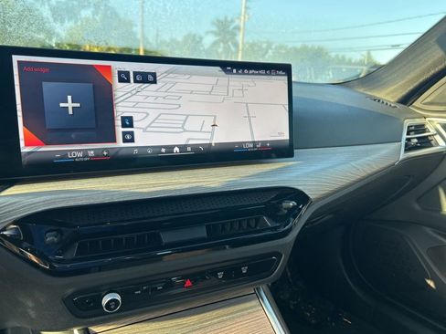 Used 2025 BMW i4 xDrive40i AWD/4WD image 13