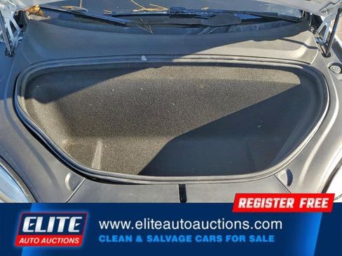 Used 2023 Tesla Model X image 23