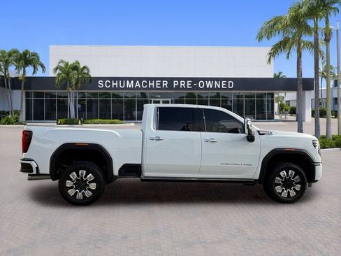 Certified 2025 GMC Sierra 2500 Denali w/ Denali Reserve Package AWD/4WD image 8