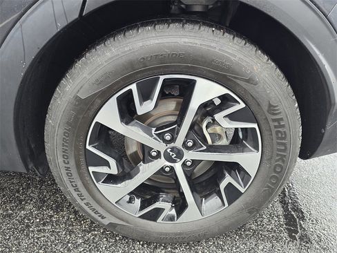 Certified 2023 Kia Sportage EX image 12