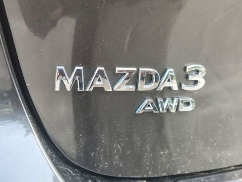 Certified 2025 MAZDA MAZDA3 Hatchback w/Premium Plus Pkg AWD/4WD image 32