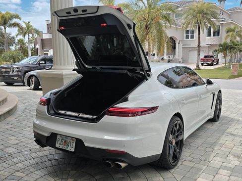 Used 2015 Porsche Panamera S w/ Premium Package image 12