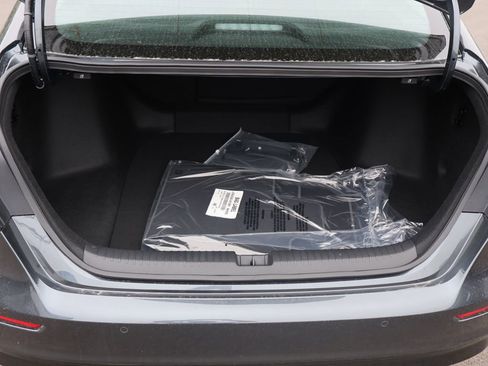 New 2026 Honda Accord EX-L image 13
