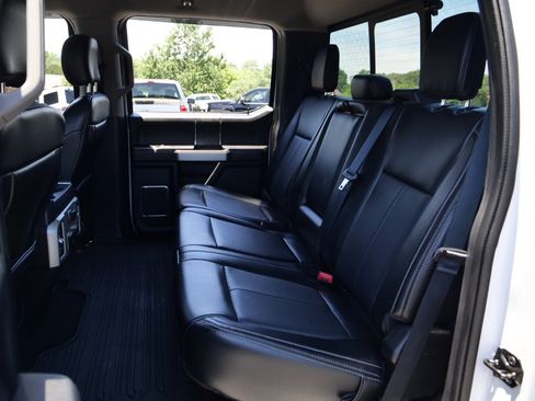 Used 2020 Ford F250 Lariat w/ Lariat Ultimate Package AWD/4WD image 35