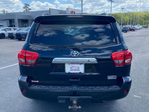 Used 2015 Toyota Sequoia Platinum RWD image 14