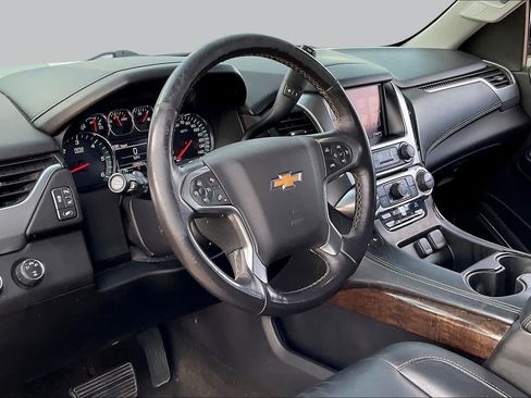 Used 2016 Chevrolet Suburban LT AWD/4WD image 17