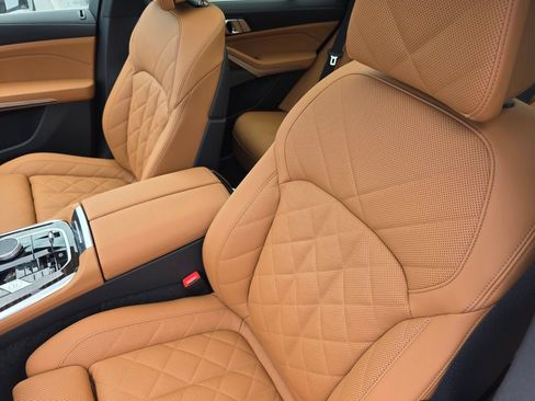 New 2026 BMW X5 xDrive50e AWD/4WD image 9