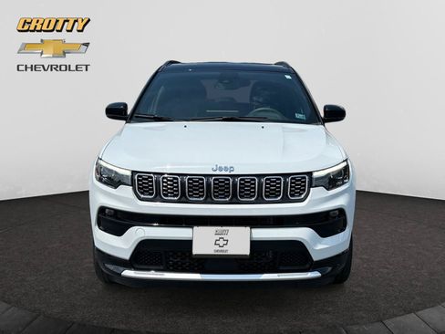 Used 2025 Jeep Compass Limited w/ Elite Group AWD/4WD image 8