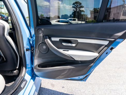 Used 2018 BMW M3 RWD image 50