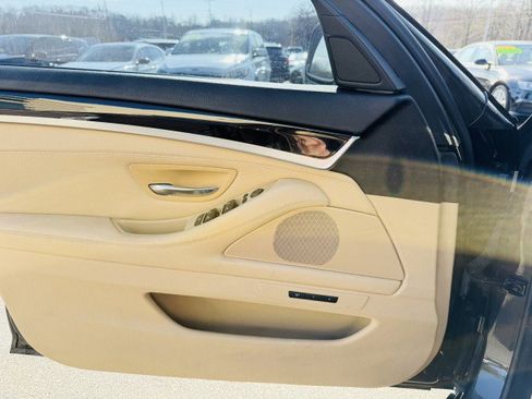 Used 2015 BMW 528i Sedan image 11