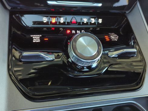 New 2026 Jeep Grand Wagoneer Limited AWD/4WD image 33