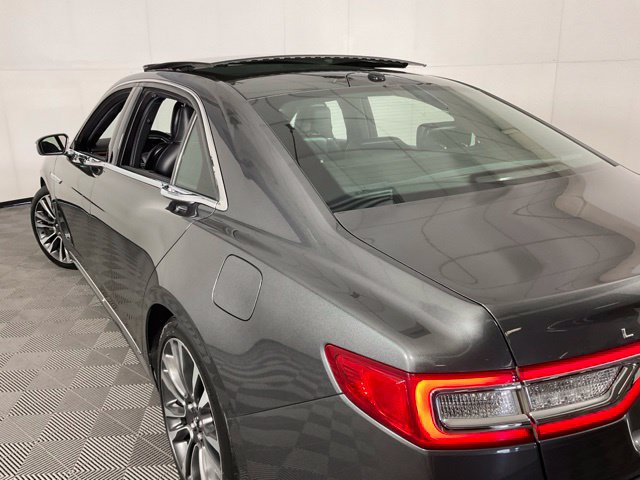Used 2017 Lincoln Continental Reserve w/ Luxury Package AWD/4WD image 40