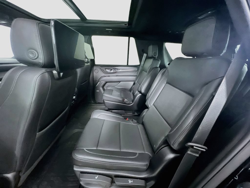 Certified 2023 GMC Yukon Denali w/ Denali Reserve Package AWD/4WD image 25
