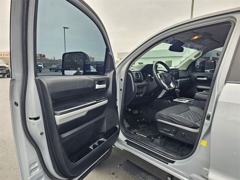 Used 2020 Toyota Tundra SR5 image 18