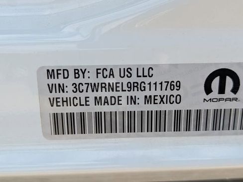 Used 2024 RAM 5500 Tradesman w/ Chrome Appearance Group image 32